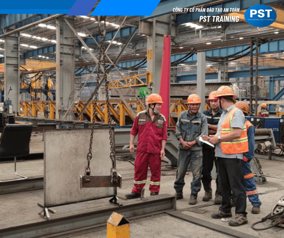 ĐÀO TẠO VẬN HÀNH CẦU TRỤC TẠI DOANH NGHIỆP